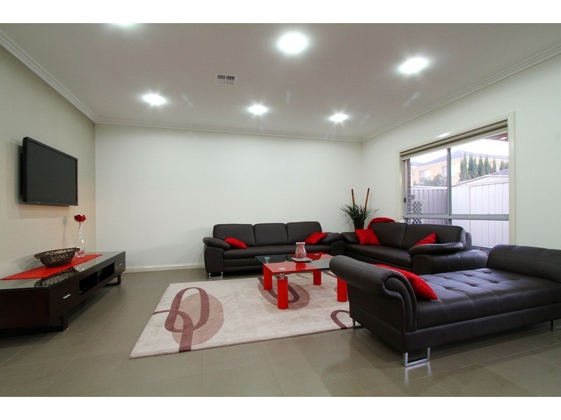 5a Sica Court, Sydenham VIC 3037