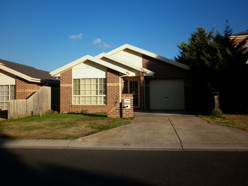 51A Boberrit Wynd, Sydenham VIC 3037