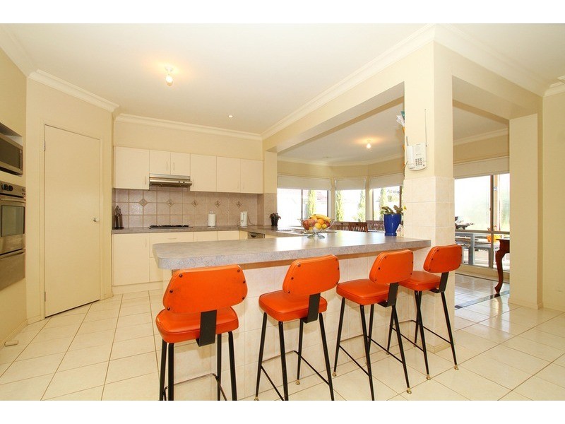 20 Imperial Court, Hillside VIC 3037