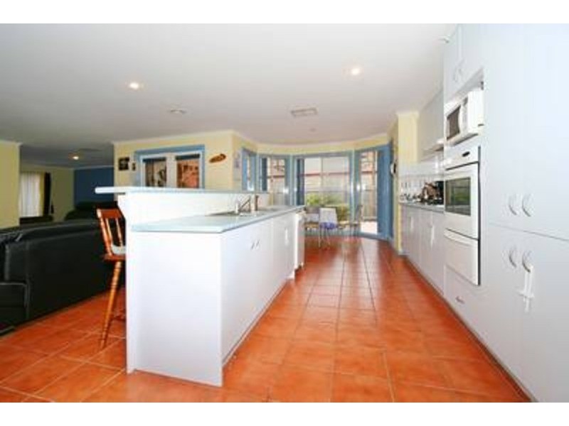 13 Venus Court, Hillside VIC 3037