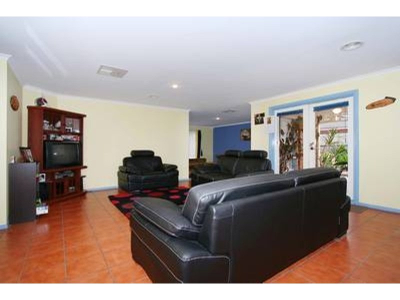 13 Venus Court, Hillside VIC 3037