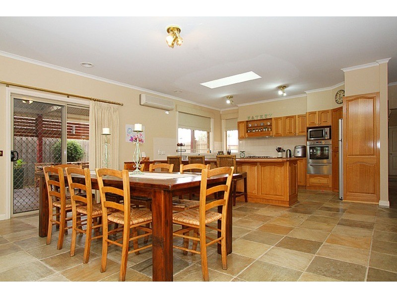 3 Pinjara Court, Hillside VIC 3037