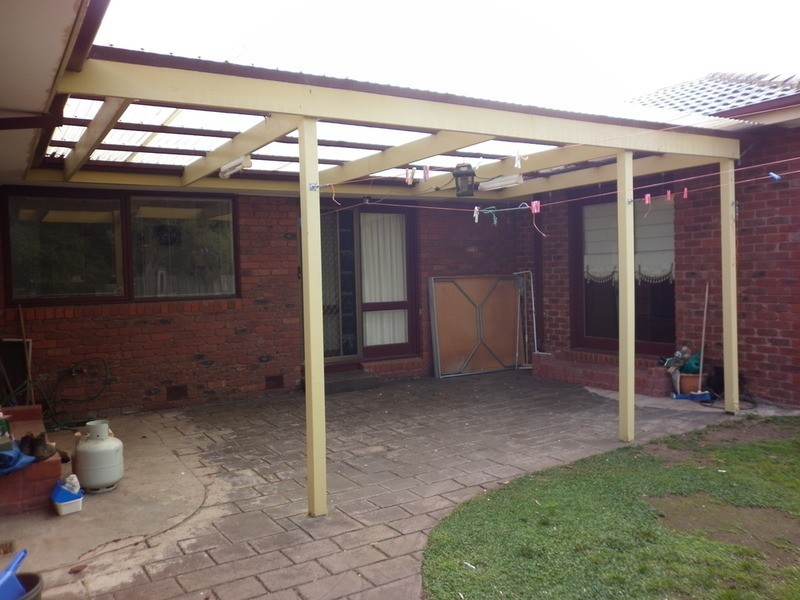 6 Ayers Court, Taylors Lakes VIC 3038