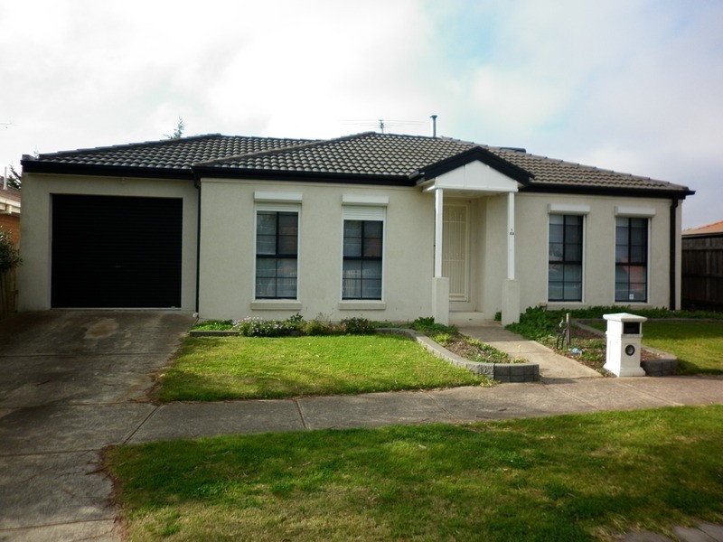 1/69  Delbridge Drive, Sydenham VIC 3037