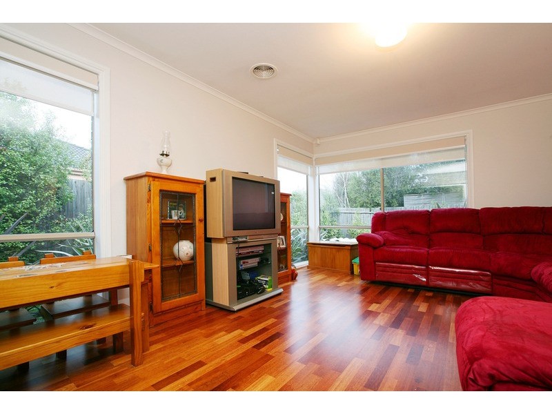 25 Taylors Hill Boulevard, Taylors Hill VIC 3037