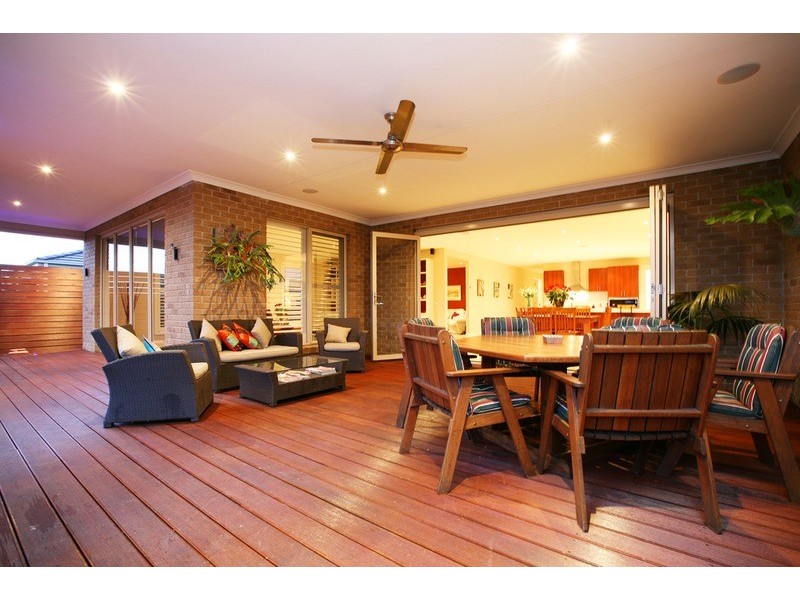 17 Speargrass Drive, Hillside VIC 3037