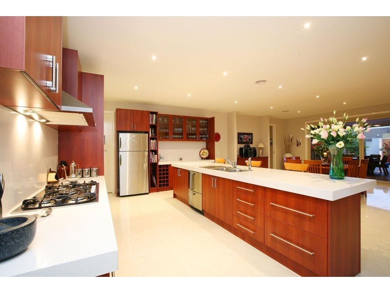 17 Speargrass Drive, Hillside VIC 3037