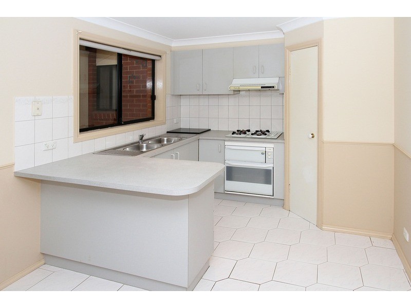 6 Franklin Place, Delahey VIC 3037