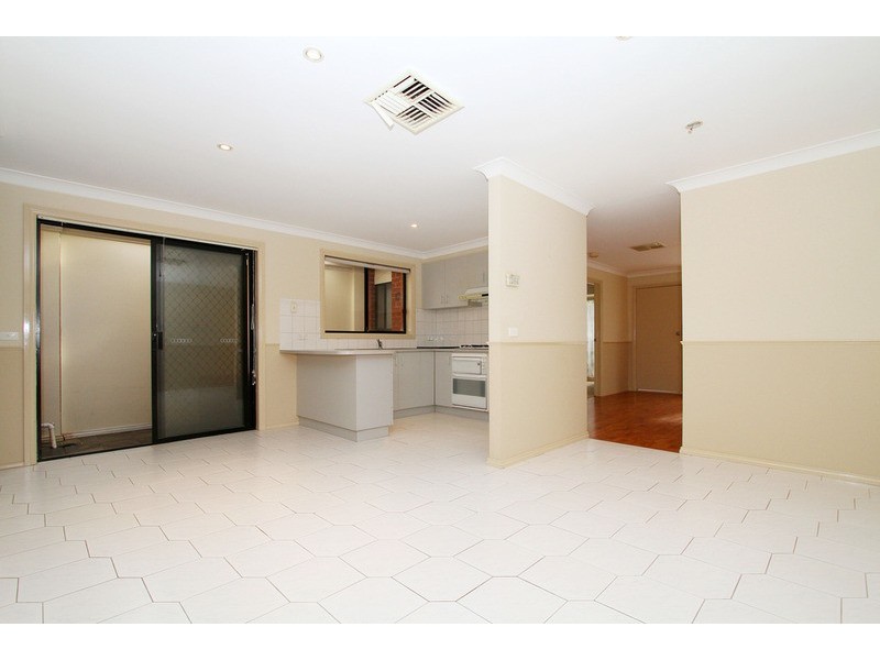 6 Franklin Place, Delahey VIC 3037