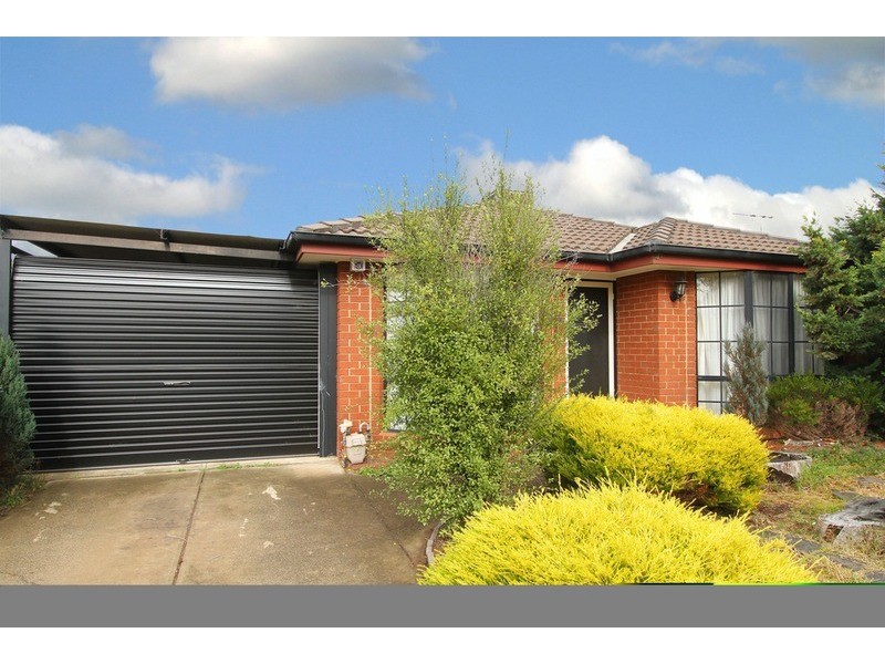 6 Franklin Place, Delahey VIC 3037