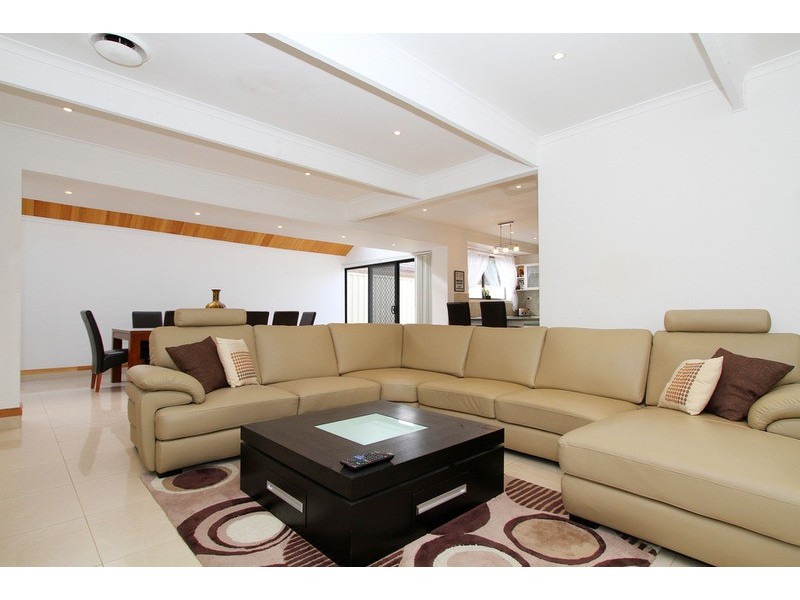 9 Willys Avenue, Keilor Downs VIC 3038