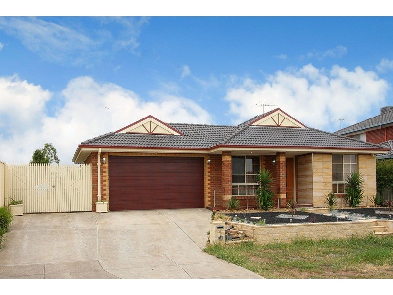 4 Melfin Drive, Hillside VIC 3037