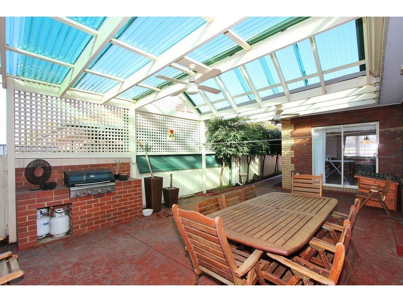 2 Profita Avenue, Sydenham VIC 3037