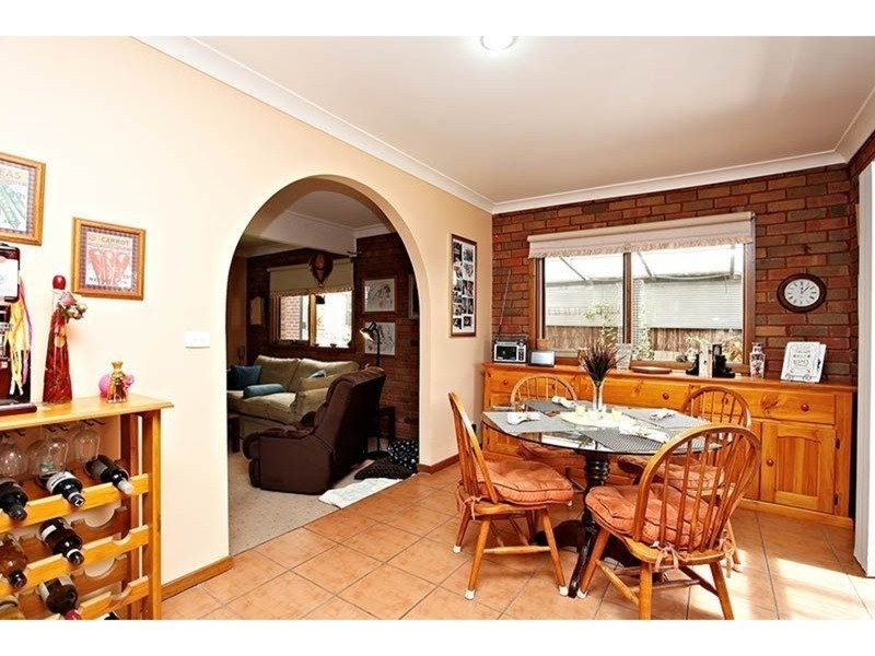 48 Lady Nelson Way, Taylors Lakes VIC 3038