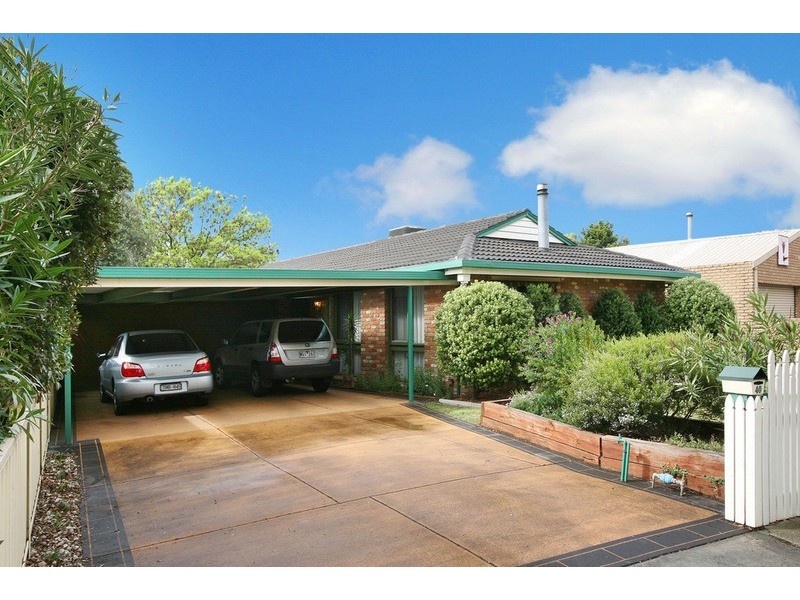 40 Dongola Road, Keilor Downs VIC 3038