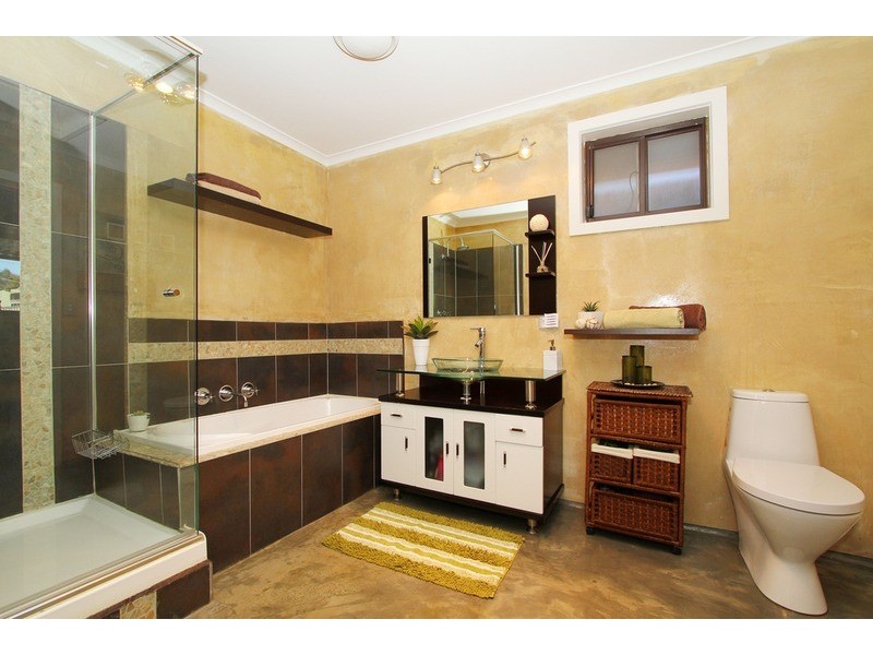 11 Eureka Court, Kings Park VIC 3021