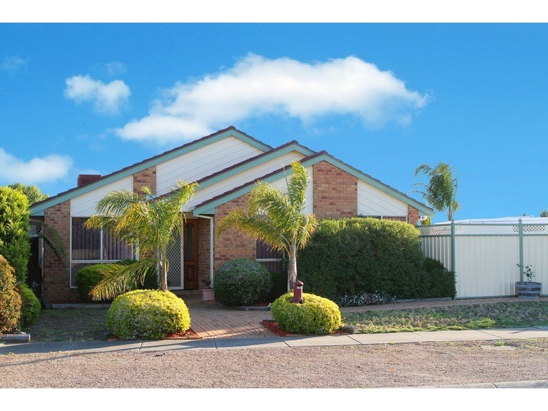 7 Stringybark Court, Hillside VIC 3037