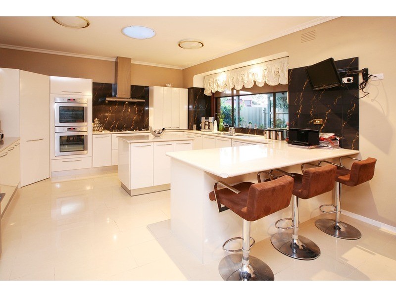 7 Medina Road, Keilor Downs VIC 3038