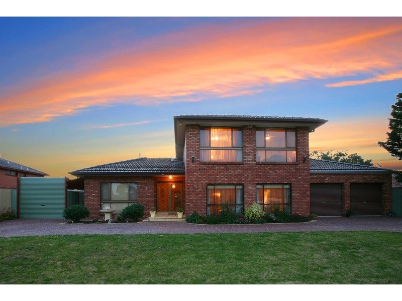 7 Medina Road, Keilor Downs VIC 3038