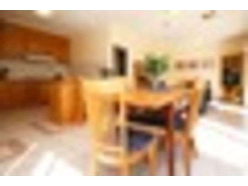 7 Thorogood  Court, Taylors Lakes VIC 3038