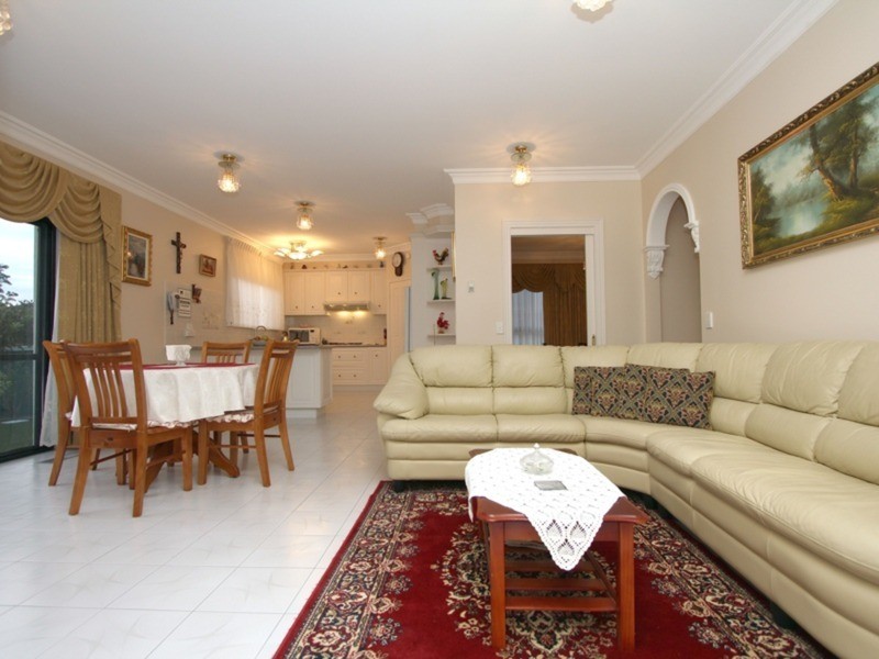 26 Verona Drive, Taylors Lakes VIC 3038