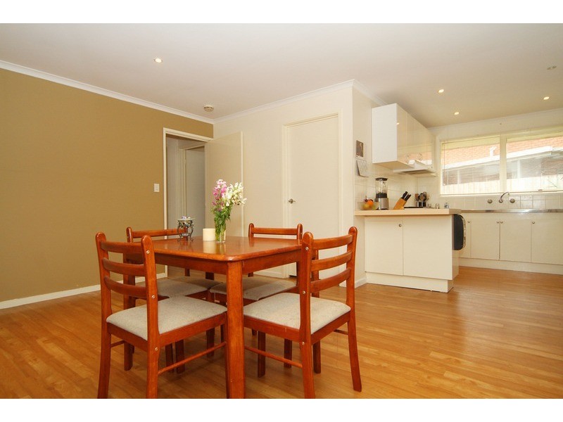 11 Yanchep Court, Taylors Lakes VIC 3038