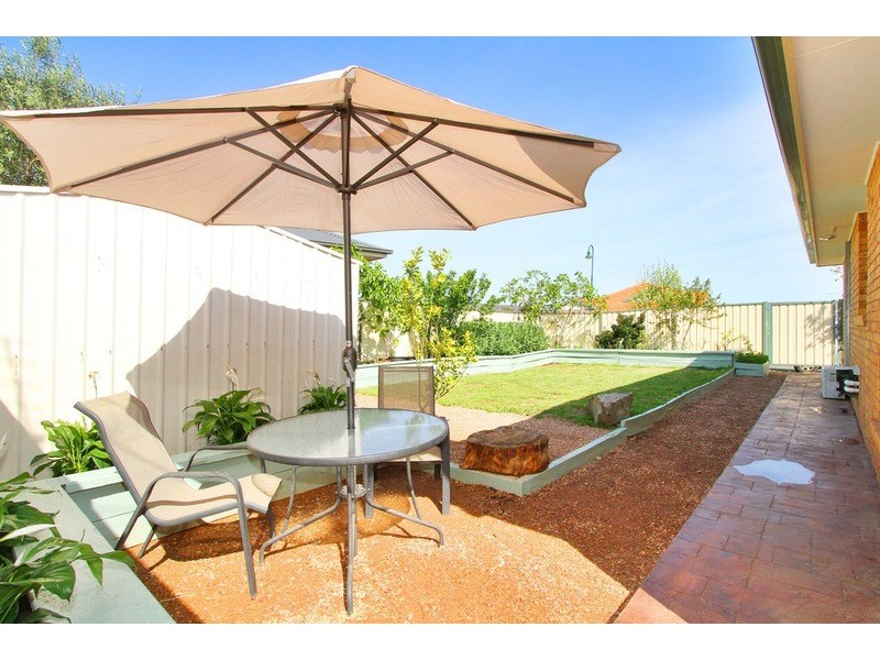 26 Pilgrim Drive, Hillside VIC 3037