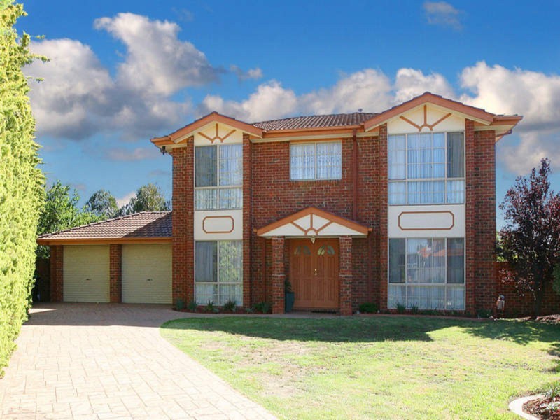 7 Thorogood  Court, Taylors Lakes VIC 3038