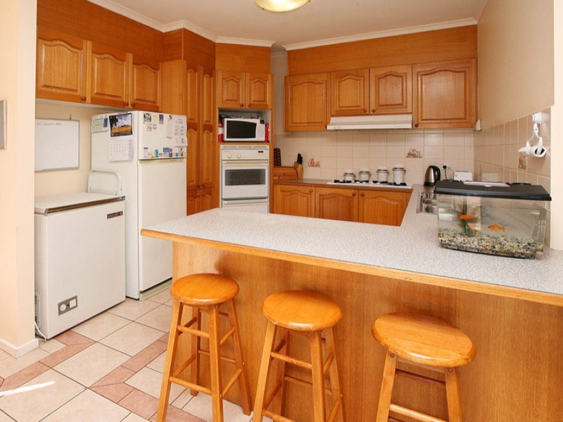 7 Thorogood  Court, Taylors Lakes VIC 3038