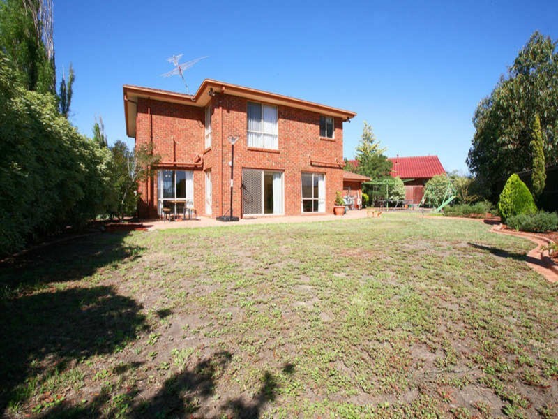 7 Thorogood  Court, Taylors Lakes VIC 3038