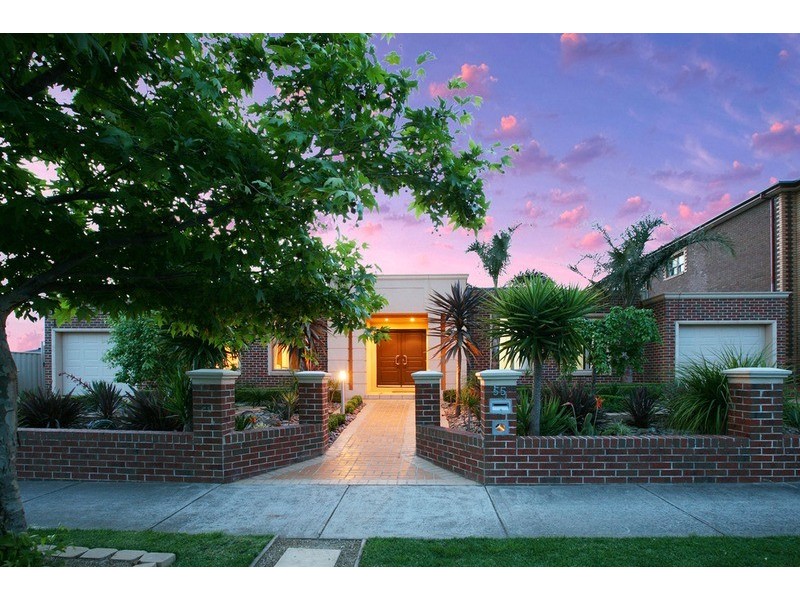 55 The Regency, Hillside VIC 3037