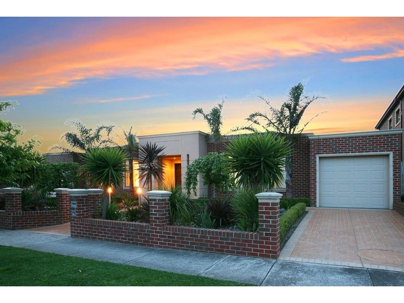 55 The Regency, Hillside VIC 3037