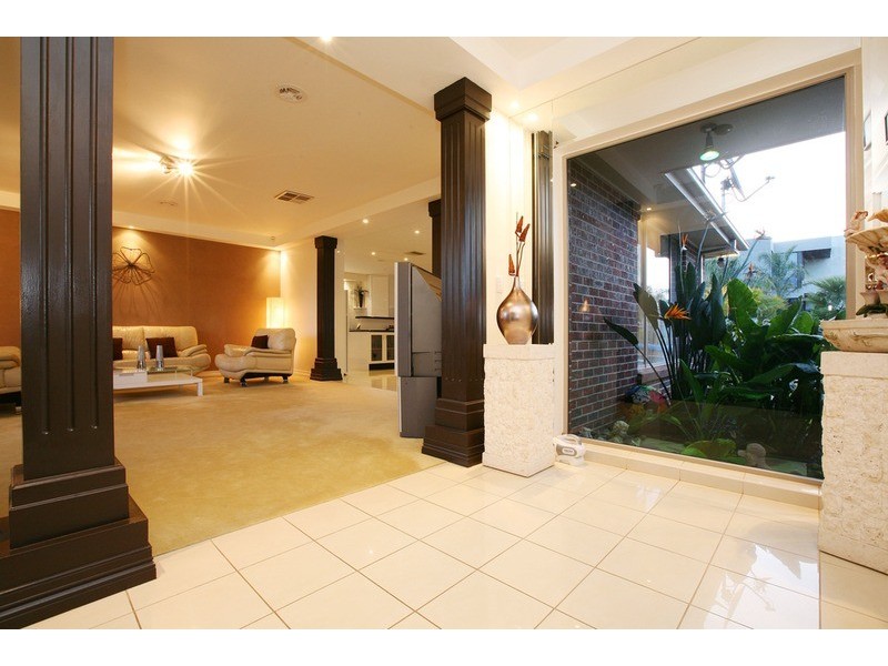 55 The Regency, Hillside VIC 3037