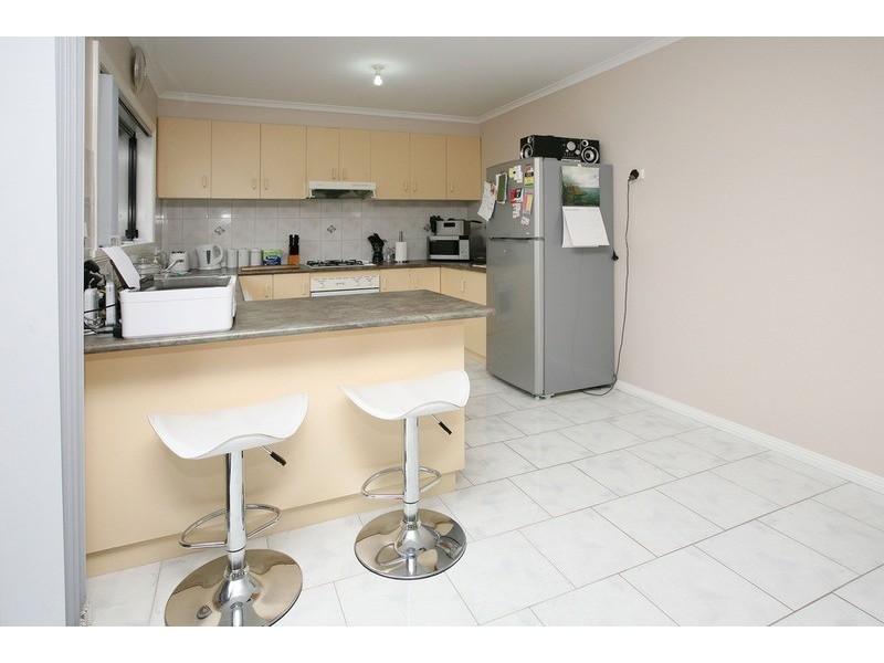 13 Marylou Court, Delahey VIC 3037