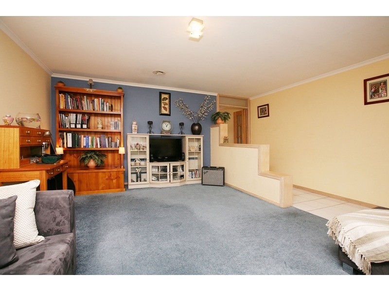 2A Vanessa Way, Delahey VIC 3037