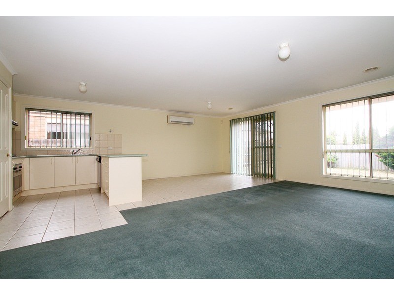 40 Brindalee Way, Hillside VIC 3037