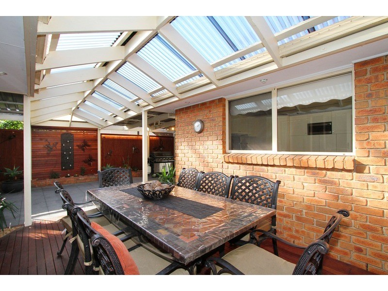 3 Camelot Place, Hillside VIC 3037