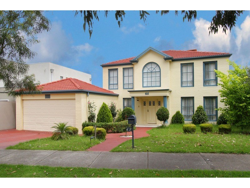65 Frost Drive, Delahey VIC 3037