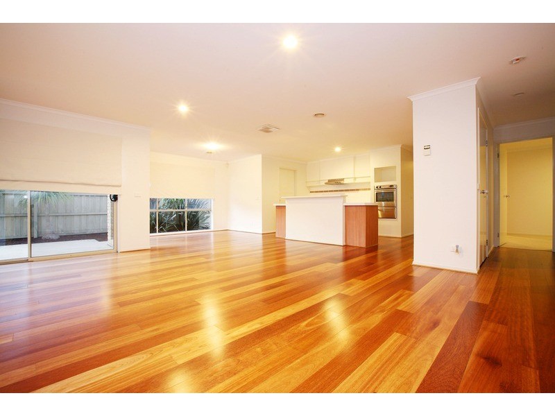 5 Shannon Way, Sydenham VIC 3037