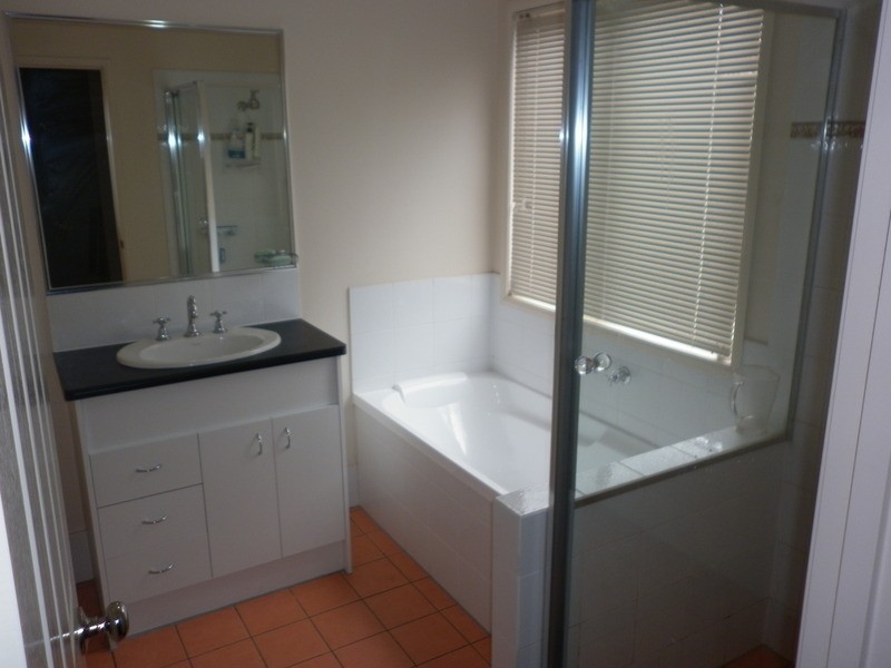 8/322 Sydenham Road, Sydenham VIC 3037