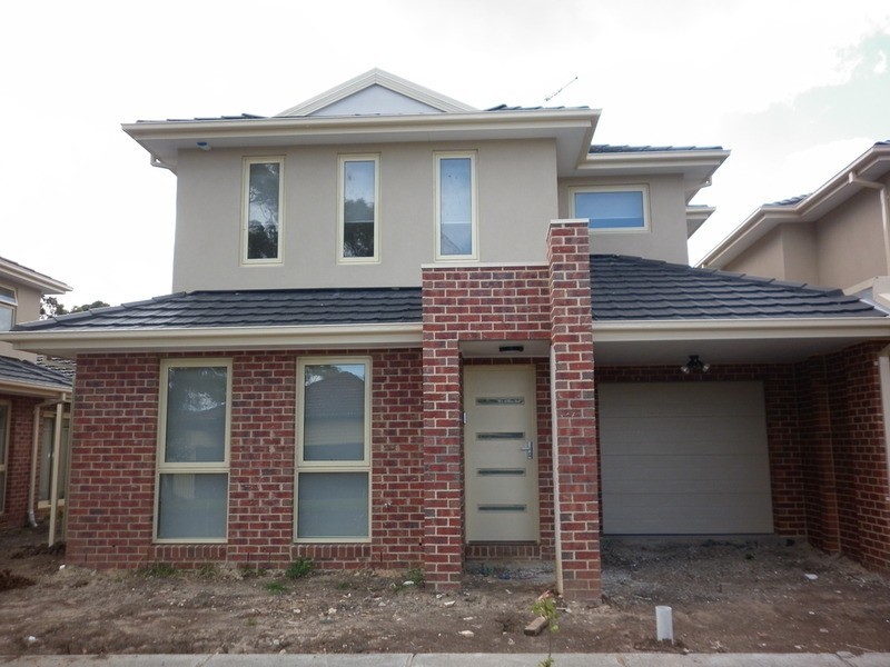 2/26 Lima Street, St Albans VIC 3021