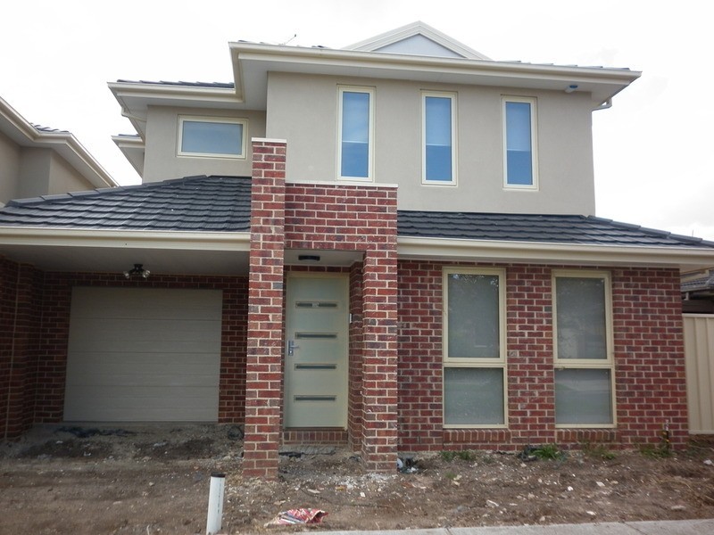 3/26 Lima  Street, St Albans VIC 3021