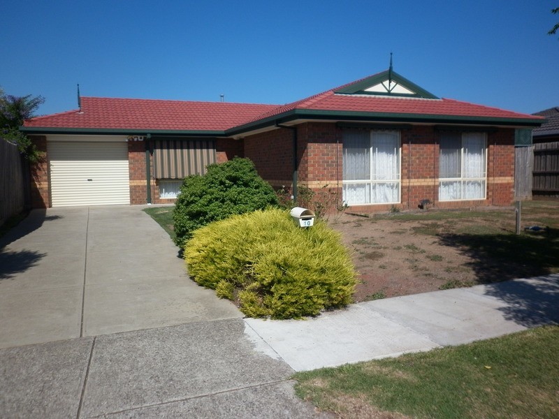 10 Brindalee  Way, Hillside VIC 3037