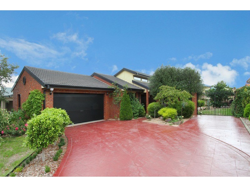 5 Wetherby Court, Hillside VIC 3037