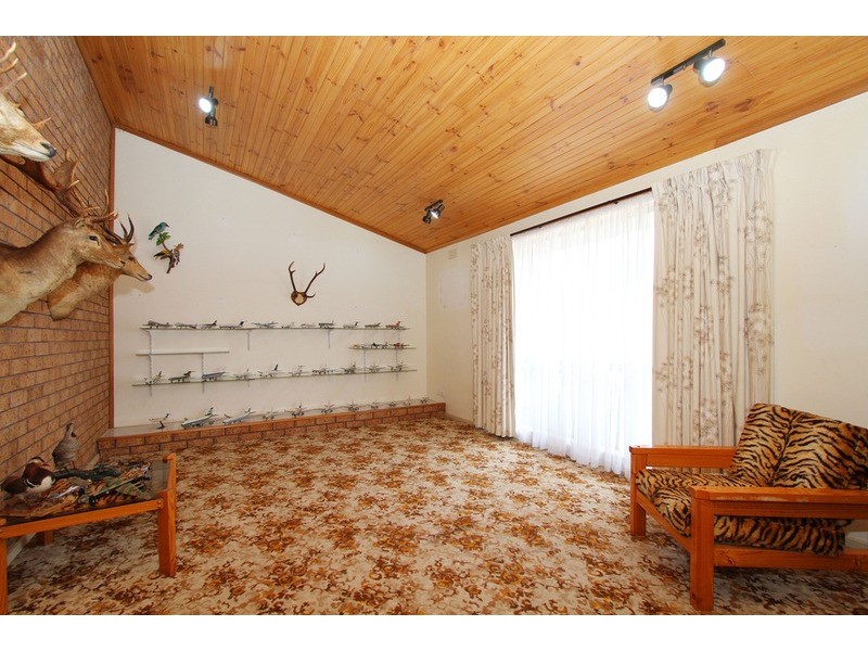 60 Apollo Road, Taylors Lakes VIC 3038