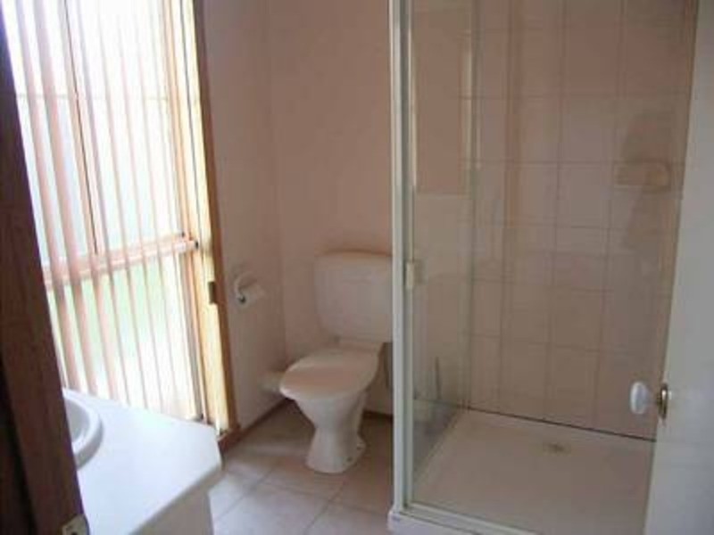 2/53 Dundee Way, Sydenham VIC 3037