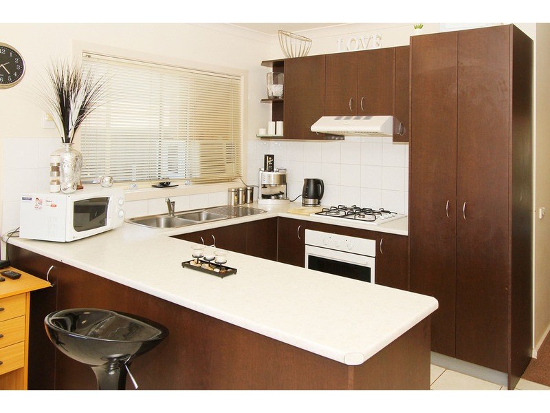 14 Sarkis Mews, Hillside VIC 3037