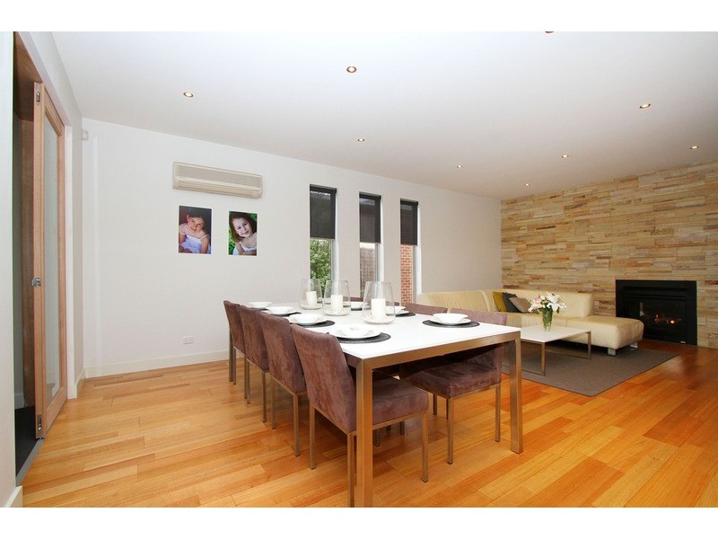 22 Shearwater  Court, Taylors Hill VIC 3037