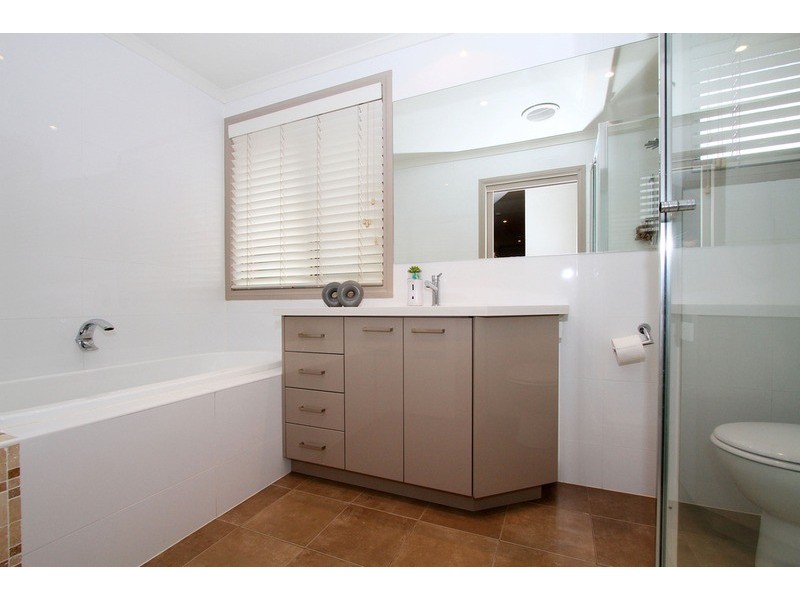 60  Tarella Drive, Keilor Downs VIC 3038