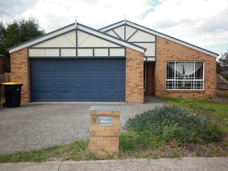 5 Twyford  Close, Hillside VIC 3037